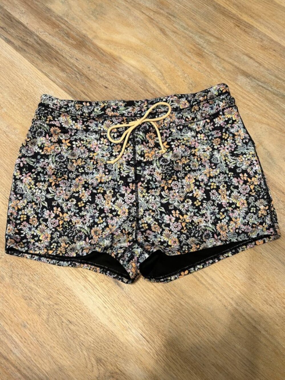 FP Movement Switch Floral Board Shorts Swim Large L Water Resistant